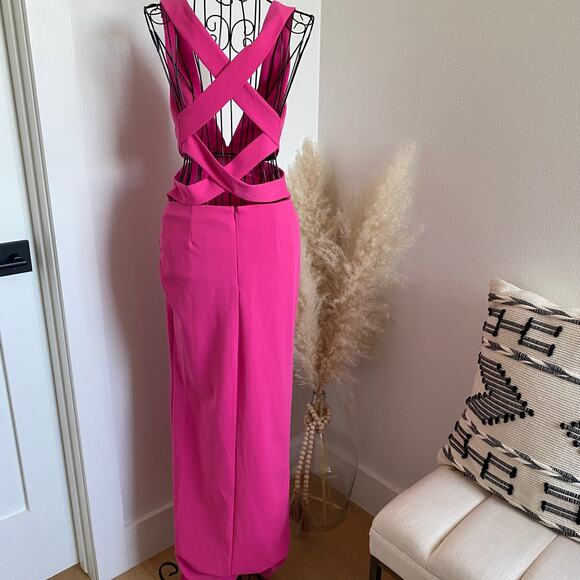 Showpo Anjie Pink Plunge V-Neck Maxi Formal Wedding Prom Dress Size 4 - Picture 8 of 10